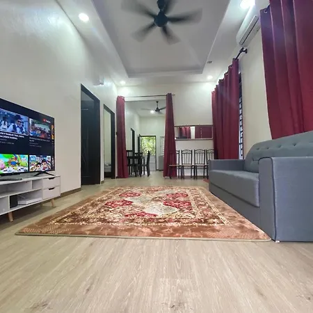 Ainaz Homestay Balik Pulau Exterior photo